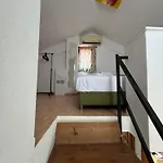 Holiday home Aphrodite House