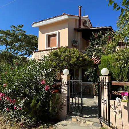 Дом отдыха Aphrodite House *